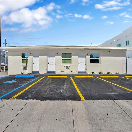 Rainbow Motel Miami Exterior photo